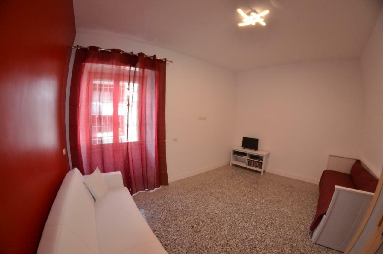 Bed&Bookofrome Apartment Ngoại thất bức ảnh