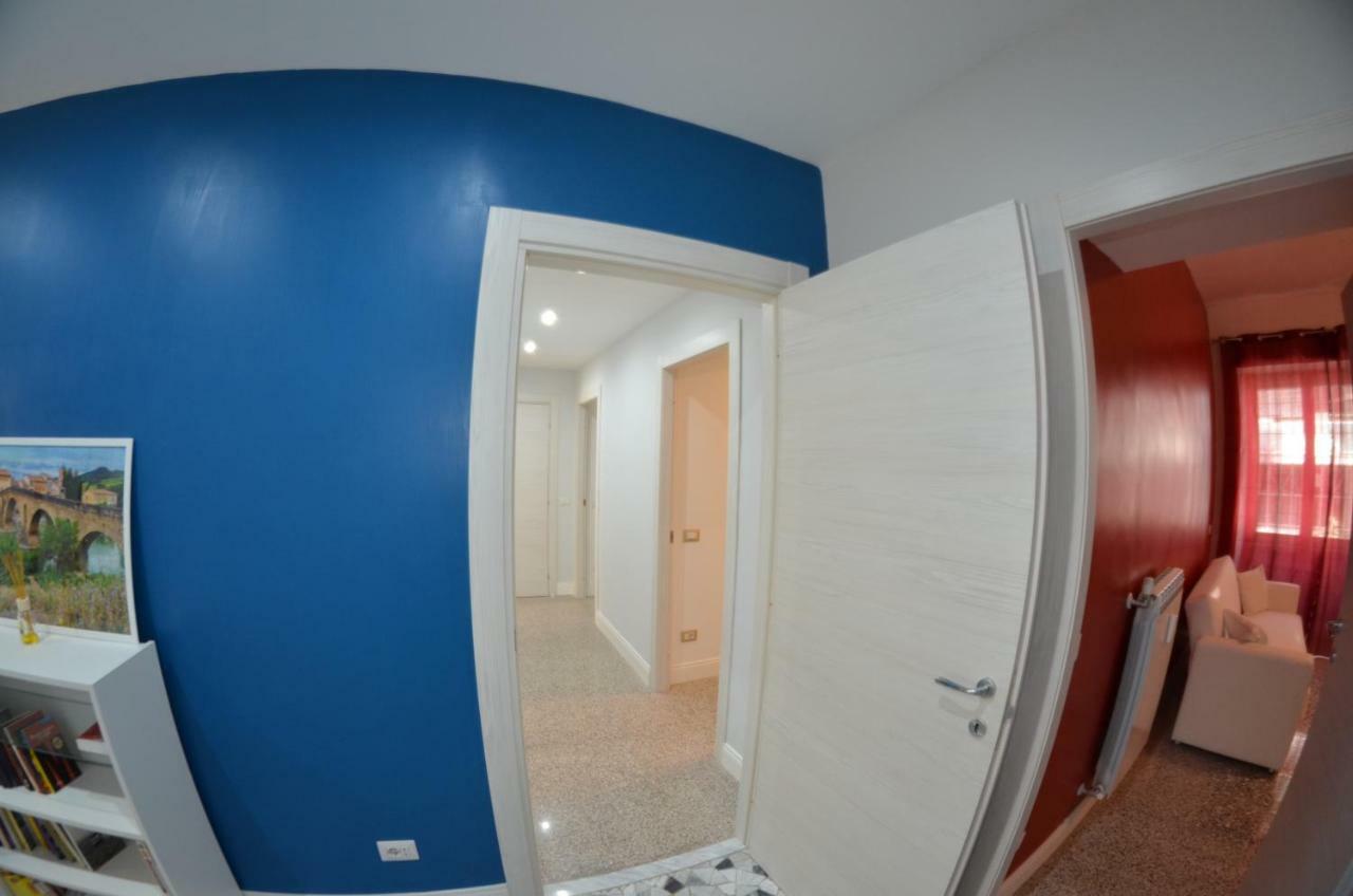 Bed&Bookofrome Apartment Ngoại thất bức ảnh